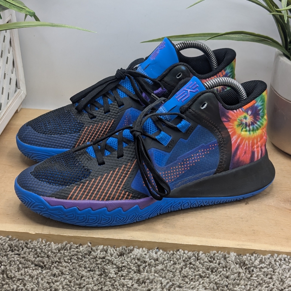 Nike Kyrie Flytrap 5 GS Size 5 Women's Size 6.5 Running Sports Shoes